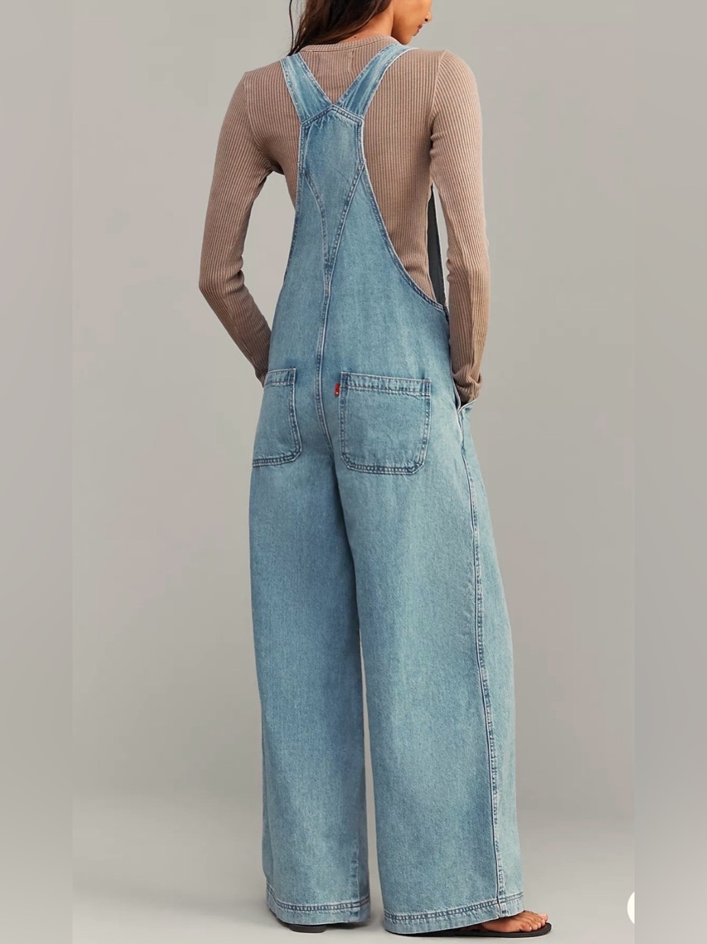 Levi’s Wide Leg Denim Overalls, Light Wash Blue, NWT, Women’s Size Small - Picture 3 of 10